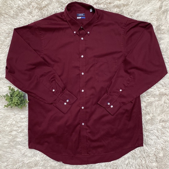 🎉HP🎉 Izod Button Down Shirt 💗 Maroon - Picture 3 of 16